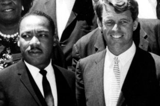 administratia trump a publicat mii de pagini de documente despre asasinarea senatorului robert f kennedy 6802795ce46a7