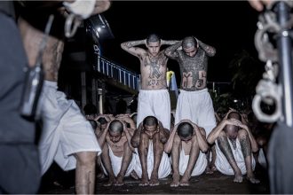 administratia trump acuzata de o eroare grava dupa ce un barbat a fost deportat din greseala in mega inchisoarea din el salvador 67f375b556b70