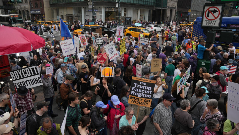 administratia trump incepe recuperarea datoriilor studentesti milioane de persoane sunt vizate 6807d22210412