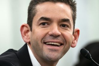 alesul lui trump la conducerea nasa miliardar si el va avea de raspuns la intrebarea luna sau marte 67f7437598f8b