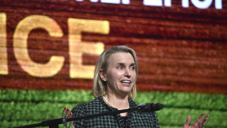 ambasadoarea americii de la kiev a fost rechemata de la post a fost numita de biden in mai 2022 67f89625d52aa