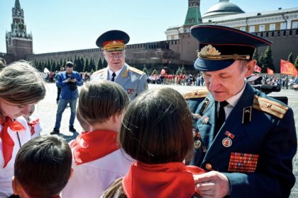 analiza serviciile secrete britanice sistemul educational din rusia este folosit acum pentru dezvoltarea unei societati militarizate 680754c5284ac