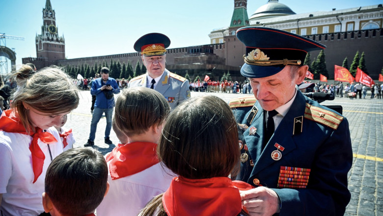 analiza serviciile secrete britanice sistemul educational din rusia este folosit acum pentru dezvoltarea unei societati militarizate 680754c5284ac