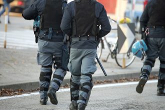 barbat cautat de autoritatile din tunisia arestat in italia pentru terorism autoritatile spun ca planuia un atentat 68032107d9b33