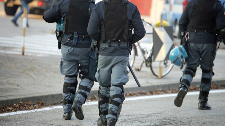 barbat cautat de autoritatile din tunisia arestat in italia pentru terorism autoritatile spun ca planuia un atentat 68032107d9b33