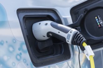 bilantul lunii martie in europa masinile electrificate au ajuns la aproape 60 din vanzari cat de mult a scazut tesla 680a9268d5a31