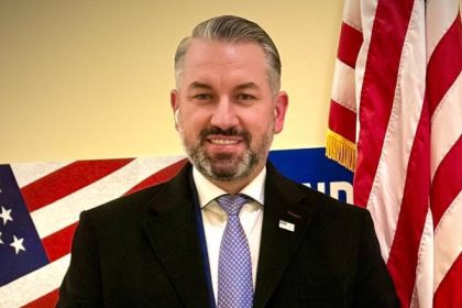 bloomberg oficialii de la bucuresti incearca sa recastige casa alba ce spune emisarul lui ciolacu 67fb6f04b8818