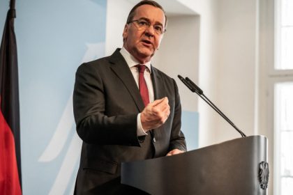 boris pistorius ministrul german al apararii critica planul de pace propus de sua ucraina putea capitula si fara washington 680f6465653d9