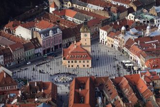 brasovul este cel mai atractiv oras din romania pentru a locui unde se situeaza bucurestiul si cine mai e in top 10 6800b8707b3cb