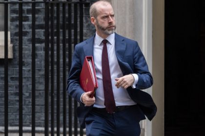 britanicii au o lista cu mii de produse americane ce ar putea fi supuse unor tarife ca raspuns pentru trump 67eebd684ffca