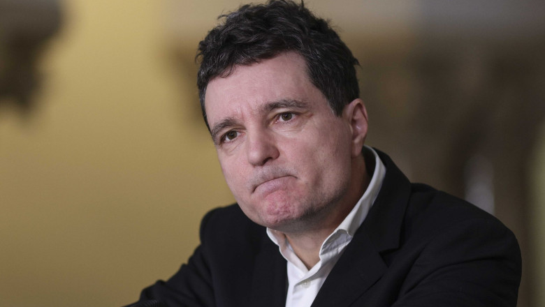 cand a aflat nicusor dan de decizia liderilor usr de a l sustine pe el in locul elenei lasconi am fost informat intr un telefon 67f78330610df