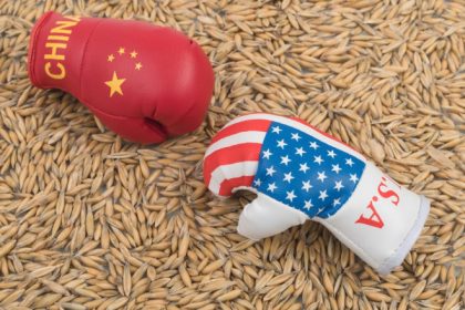 casa alba noile taxe vamale impuse chinei vor creste de miercuri la 104 67f5723a18fc5