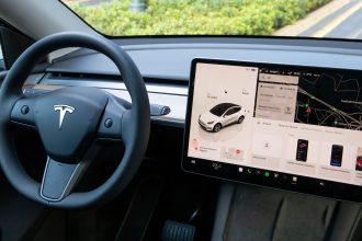 ce modificari este acuzata tesla ca face masinilor sale pentru a evita reparatiile in perioada de garantie procesul intentat in sua 680489e122240