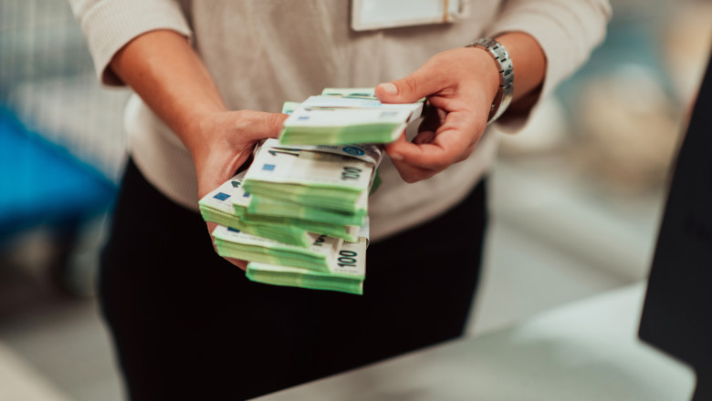 cel mai bine platit bancher din europa continentala a castigat 156 milioane de euro anul trecut 67ec3d8fc2e76