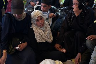 cel putin 27 de morti majoritatea copii in urma unor bombardamente israeliene in gaza anunta ministerul palestinian al sanatatii 6803848d2992a