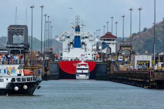 china furioasa ca sua santajeaza panama singura data cand canalul a fost intrerupt a fost din cauza unei invazii americane 67f6083531561