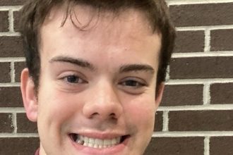 cine este autorul atacului armat de la universitatea de stat din florida soldat cu doi morti phoenix ikner fiul unui ajutor de serif 6801dfd928d87