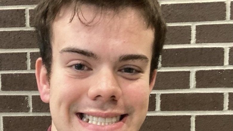 cine este autorul atacului armat de la universitatea de stat din florida soldat cu doi morti phoenix ikner fiul unui ajutor de serif 6801dfd928d87