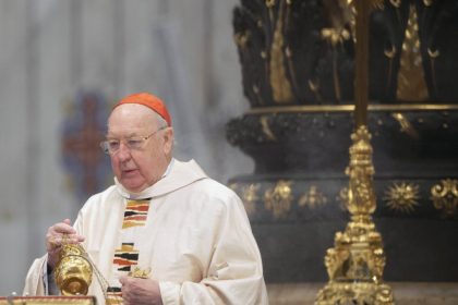 cine este cardinalul kevin farrell devenit sef interimar al vaticanului dupa moartea papei francisc 6807389894400