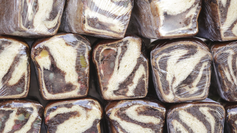 cozonaci cu zeci de aditivi pe rafturile magazinelor inainte de paste anpc avertizeaza cititi etichetele cu atentie 6802a9a91cc85