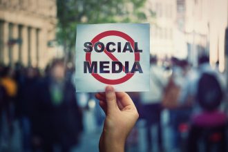 dan barna cere clarificari comisiei europene privind actiunile bec prin care cenzureaza libertatea de exprimare pe social media 67ffbbe4de3a1