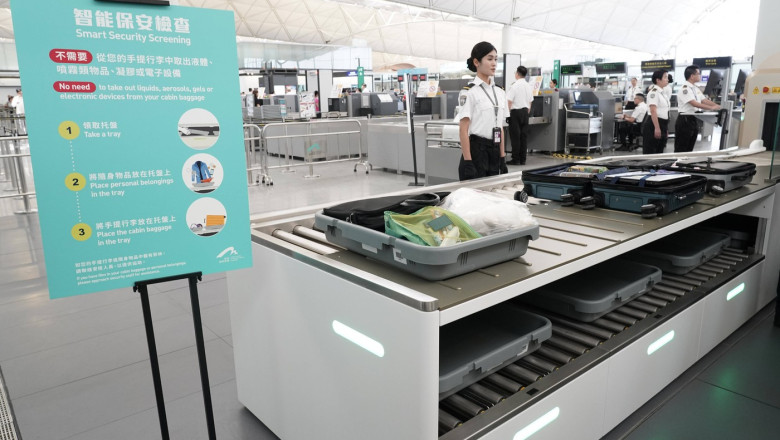 deputata britanica refuzata la intrarea in hong kong si trimisa acasa politiciana voia sa si viziteze nepotul nou nascut 67fba3c0bcd9c