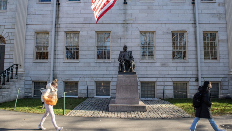 donald trump ingheata fonduri de 2 miliarde de dolari pentru harvard dupa ce universitatea a respins cererile casei albe 67fde324bf25c