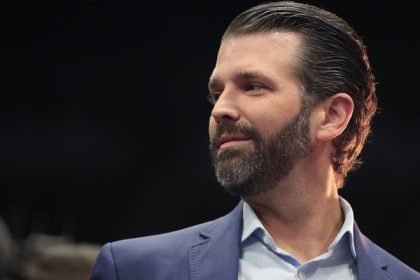 donald trump jr merge la budapesta pentru a se intalni cu ministrul ungar de externe 680a1f91116af