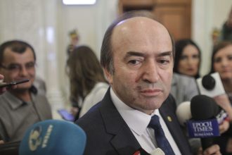 fostul judecator ccr tudorel toader spune ca nu exista riscul anularii alegerilor usr ul va trebui sa respecte legea 67fccf0d171fe