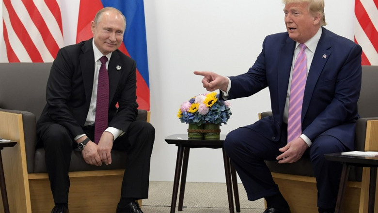 foto artistul rus care a facut portretul presedintelui sua dezvaluie ce a vrut sa transmita tabloul un cadou de la putin pentru trump 6807c53889f12