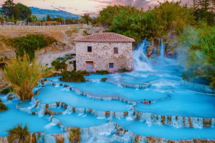 foto paradisul din inima toscanei unde soldatii romani isi vindecau ranile astazi acolo se ascunde o statiune de cinci stele 6804d2c480e75