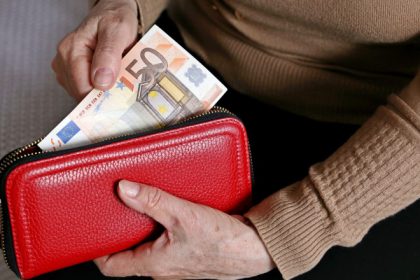 franta nu si mai poate mentine actualul sistem de pensii avertismentul curtii de conturi 67f8ac60c8015