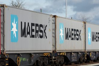 gigantul danez al transporturilor maritime maersk achizitioneaza compania feroviara din zona canalului panama 67ee6584292d1