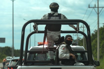 haos in mexic grupuri criminale au blocat miercuri drumuri si au incendiat vehicule in trei state 6809f308d2484