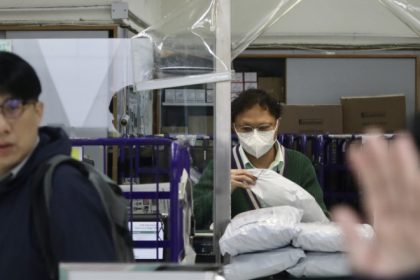 hong kong suspenda serviciul postal catre sua sunt afectate in special cumparaturile americanilor de pe shein temu si aliexpress 67ff4638b4b82