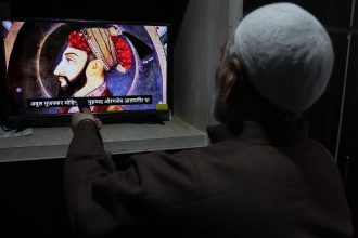 imparatul mort de mai bine de 300 de ani care inca starneste furia a milioane de oameni razboiul religios al indiei contemporane 68034d78911ad