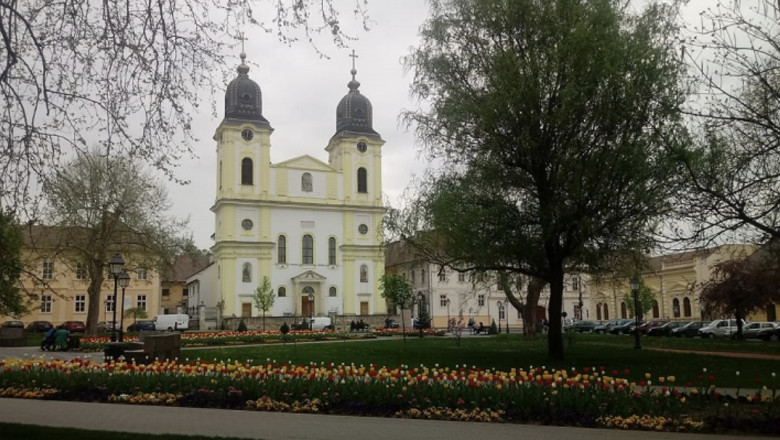 in arhieparhia de alba iulia si fagaras clopotele tuturor bisericilor catolice vor fi trase zilnic pana la funeraliile papei francisc 6807319184cc7