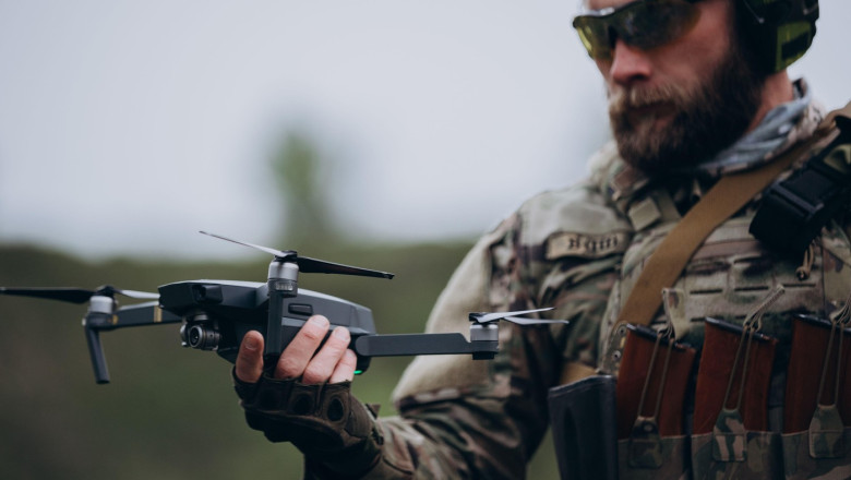 in buncarul operatorilor de drone din ucraina suntem mereu in legatura cu fabricantii e un fel de cercetare de piata 67f35024d2e98