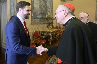 j d vance s a intalnit cu secretarul de stat al vaticanului o intrevedere cu papa francisc lipseste din programul oficial 68039045c1cf7