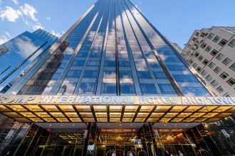 kremlinul ia in calcul ridicarea unui trump tower la moscova pentru a i face pe plac presedintelui sua 68073af11e3b2