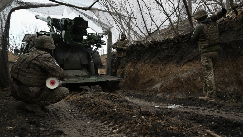 lupte intense pe frontul din kursk generalul sirski anunta ca ucrainenii au dejucat o noua ofensiva a rusilor 68067d1d2af6b