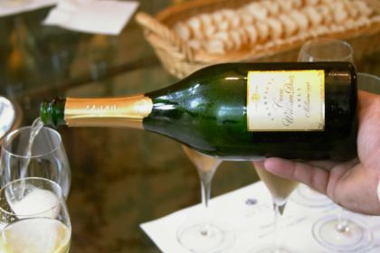 marea majoritate a vest europenilor sprijina tarifele de retorsiune impotriva sua rezultatele celui mai recent sondaj de opinie 67ecb7d3edf57