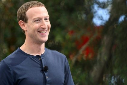 mark zuckerberg spune ca a cumparat instagram pentru ca aplicatia avea o camera mai buna decat facebook 67ff42b547668