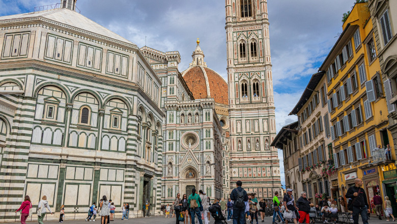 masuri impotriva turismului excesiv la florenta cutiile pentru chei si difuzoarele ghizilor vor fi interzise in centrul orasului 6800b9ba64028