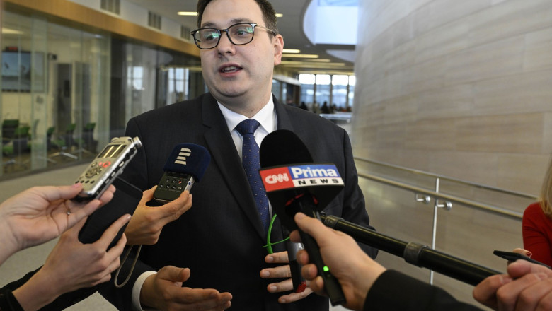 ministrul ceh de externe despre armistitiul lui putin e ca si cum ai declara greva foamei in timp ce mananci in secret dulciuri 68051eb4c3328