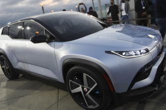 motivul pentru care masini electrice noi de sute de mii de euro au fost abandonate pe marginea drumului 6801f29926c59