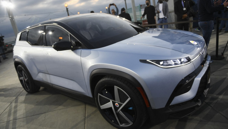 motivul pentru care masini electrice noi de sute de mii de euro au fost abandonate pe marginea drumului 6801f29926c59