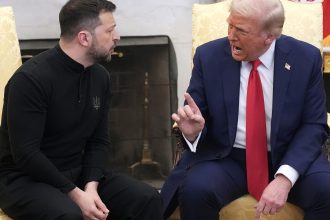 news alert donald trump il ataca din nou pe volodimir zelenski nu are de ce sa se laude ce spune liderul american despre crimeea 68092aa61c050