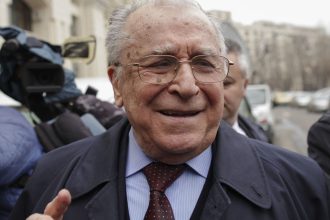 news alert dosarul mineriadei din 13 15 iunie 1990 trimis in judecata ion iliescu si petre roman inculpati alaturi de alte sase persoane 67ece862681a3