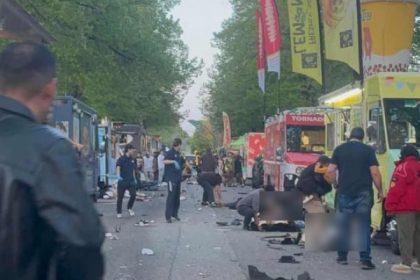 news alert o masina a intrat in multime la un festival in vancouver mai multe persoane au fost ucise anunta autoritatile 680dd979152f9